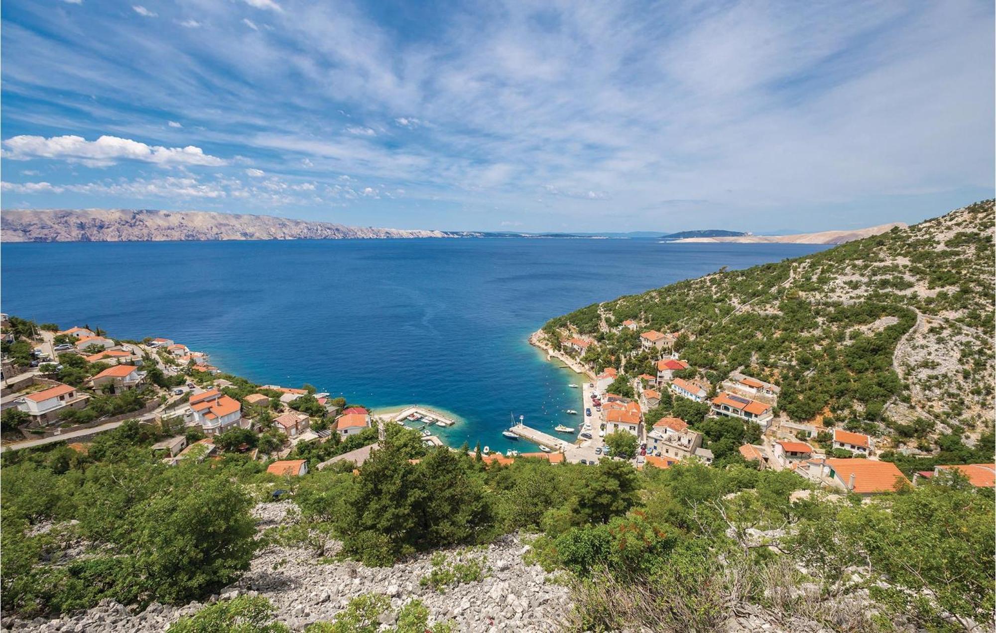 Cozy Apartment In Starigrad With House Sea View Exterior photo